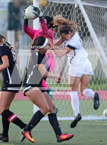 Thumbnail 3 in Huntington Beach @ JSerra Catholic (CIF SoCal Regional D1 Final) photogallery.