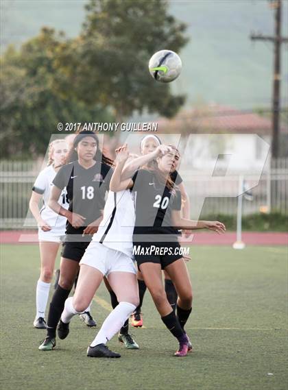 Thumbnail 2 in Huntington Beach @ JSerra Catholic (CIF SoCal Regional D1 Final) photogallery.