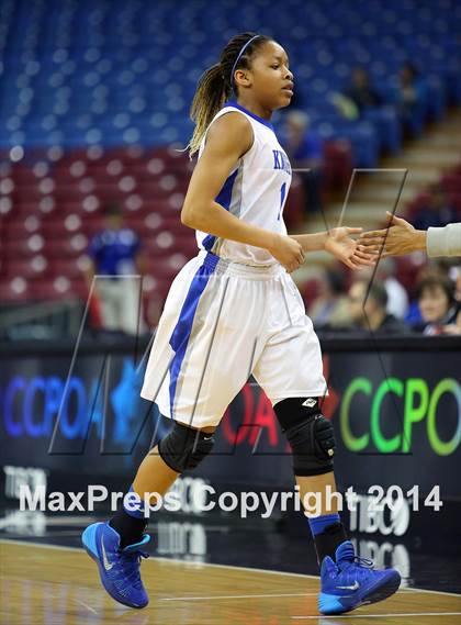 Thumbnail 3 in Capital Christian vs Brookside Christian (CIF SJS D5 Final) photogallery.