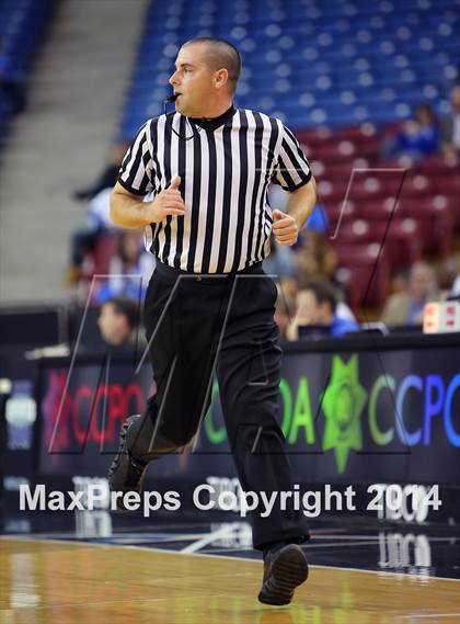 Thumbnail 2 in Capital Christian vs Brookside Christian (CIF SJS D5 Final) photogallery.