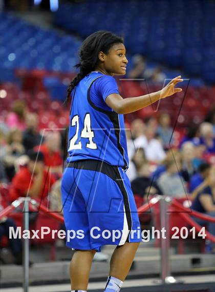 Thumbnail 1 in Capital Christian vs Brookside Christian (CIF SJS D5 Final) photogallery.