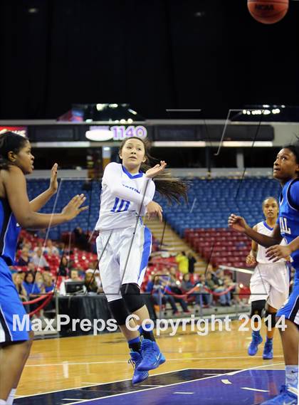 Thumbnail 3 in Capital Christian vs Brookside Christian (CIF SJS D5 Final) photogallery.