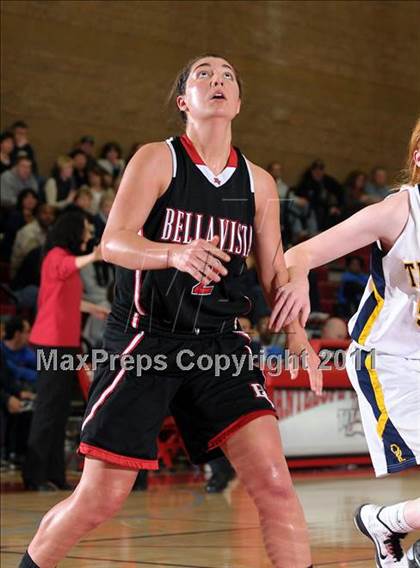 Thumbnail 1 in Bella Vista vs. Oak Ridge (Common Good Classic) photogallery.