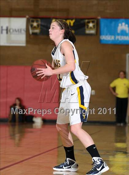 Thumbnail 3 in Bella Vista vs. Oak Ridge (Common Good Classic) photogallery.