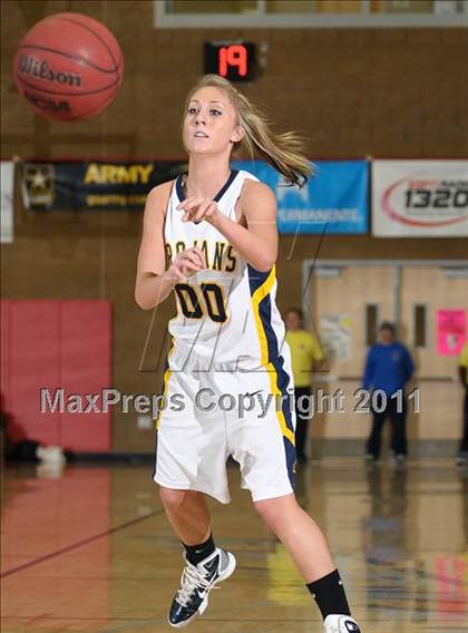 Thumbnail 1 in Bella Vista vs. Oak Ridge (Common Good Classic) photogallery.