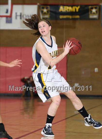 Thumbnail 1 in Bella Vista vs. Oak Ridge (Common Good Classic) photogallery.