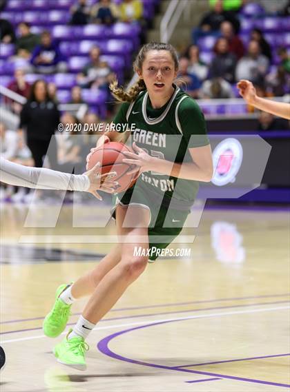 Thumbnail 2 in Green Canyon vs. Juan Diego Catholic (UHSAA 4A Quarterfinal) photogallery.