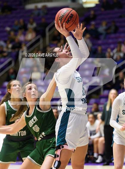 Thumbnail 2 in Green Canyon vs. Juan Diego Catholic (UHSAA 4A Quarterfinal) photogallery.