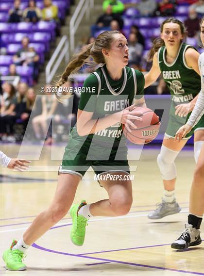 Thumbnail 3 in Green Canyon vs. Juan Diego Catholic (UHSAA 4A Quarterfinal) photogallery.