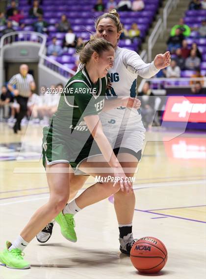 Thumbnail 1 in Green Canyon vs. Juan Diego Catholic (UHSAA 4A Quarterfinal) photogallery.