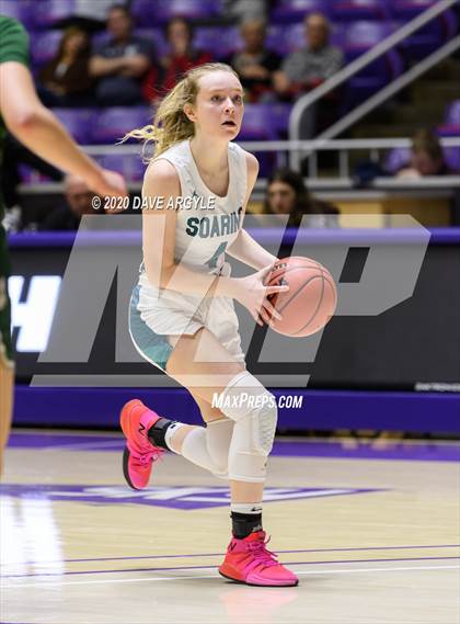 Thumbnail 2 in Green Canyon vs. Juan Diego Catholic (UHSAA 4A Quarterfinal) photogallery.