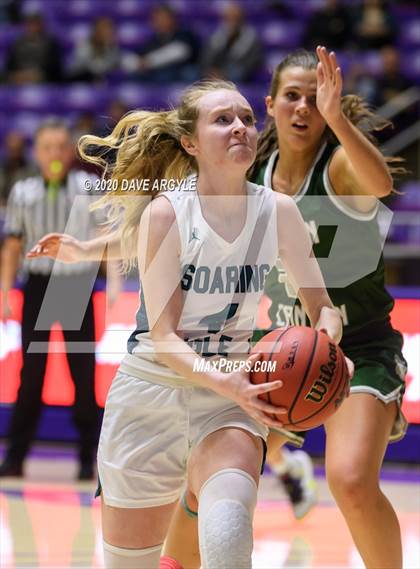 Thumbnail 2 in Green Canyon vs. Juan Diego Catholic (UHSAA 4A Quarterfinal) photogallery.