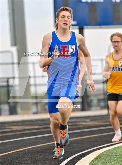 Thumbnail 2 in IHSAA Delta Sectionals (800 Meter)  photogallery.