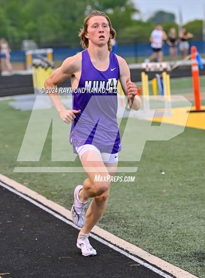 Thumbnail 1 in IHSAA Delta Sectionals (800 Meter)  photogallery.