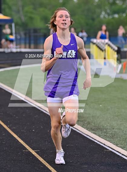 Thumbnail 2 in IHSAA Delta Sectionals (800 Meter)  photogallery.