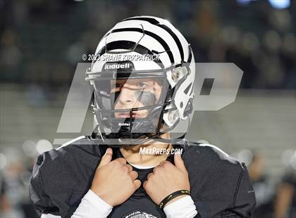 Thumbnail 2 in Pottsboro vs Grandview (3A-1 Region II Area Round) photogallery.