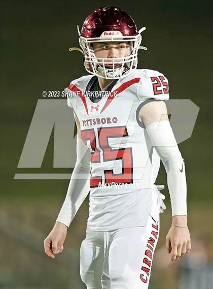 Thumbnail 3 in Pottsboro vs Grandview (3A-1 Region II Area Round) photogallery.