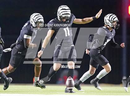 Thumbnail 1 in Pottsboro vs Grandview (3A-1 Region II Area Round) photogallery.