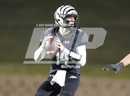 Thumbnail 1 in Pottsboro vs Grandview (3A-1 Region II Area Round) photogallery.