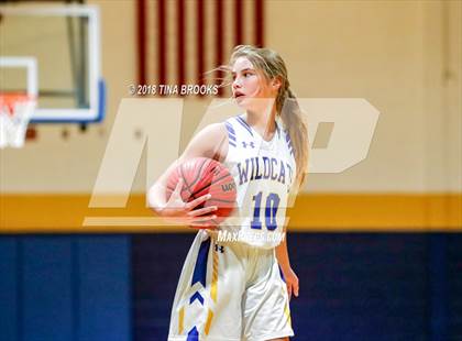 Thumbnail 3 in Swansboro @ Richlands photogallery.