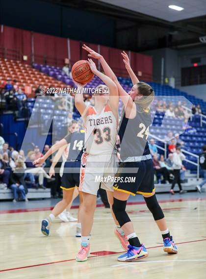 Thumbnail 1 in Mt. Blue vs. Gardiner (Capital City Hoops Classic) photogallery.