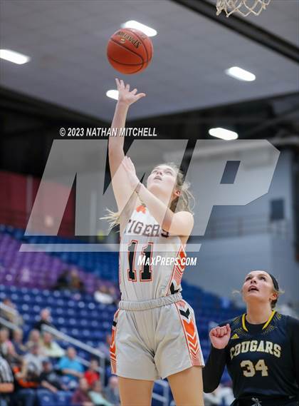Thumbnail 1 in Mt. Blue vs. Gardiner (Capital City Hoops Classic) photogallery.