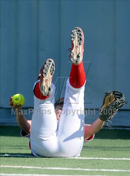 Thumbnail 2 in Glendora @ Oaks Christian (CIF SS D3 Playoffs) photogallery.
