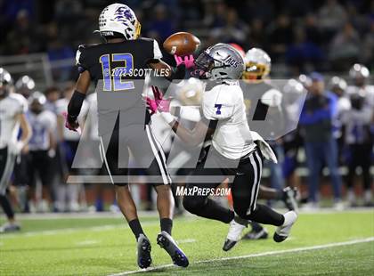 Thumbnail 1 in Hilliard Bradley @ Lincoln (OHSAA D1 Regional) photogallery.