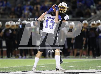 Thumbnail 2 in Hilliard Bradley @ Lincoln (OHSAA D1 Regional) photogallery.