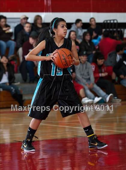 Thumbnail 1 in Pasadena Memorial vs South Houston photogallery.
