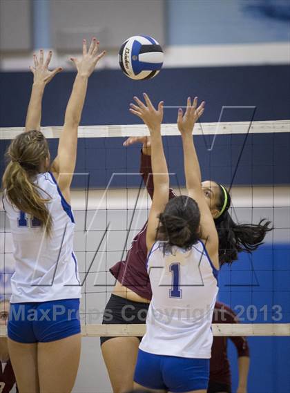 Thumbnail 1 in Los Fresnos @ Port Isabel photogallery.