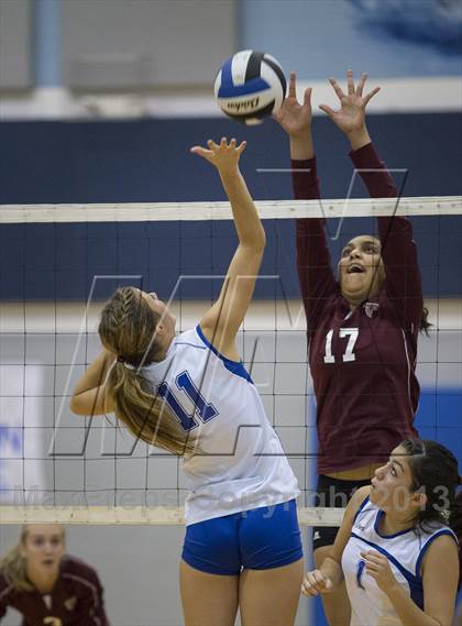 Thumbnail 2 in Los Fresnos @ Port Isabel photogallery.