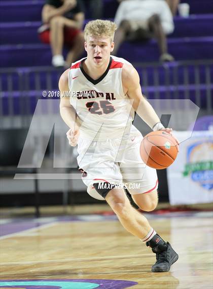 Thumbnail 1 in Petal vs. La Crosse Central (City of Palms Classic) photogallery.