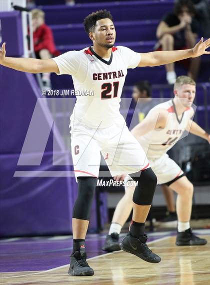 Thumbnail 3 in Petal vs. La Crosse Central (City of Palms Classic) photogallery.