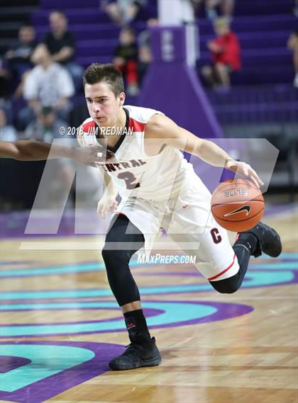 Thumbnail 1 in Petal vs. La Crosse Central (City of Palms Classic) photogallery.