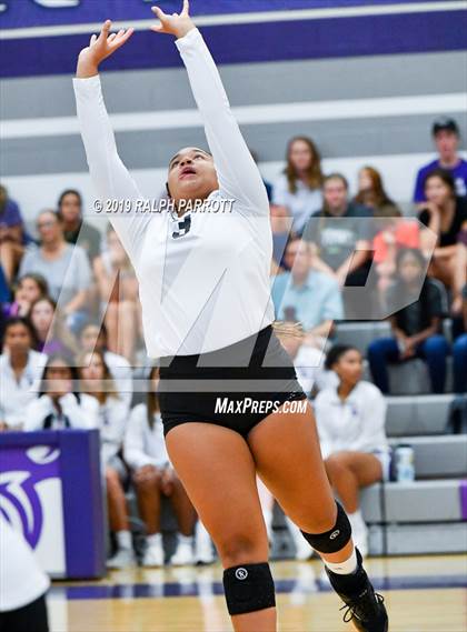 Thumbnail 2 in Pearland vs. Ridge Point  photogallery.