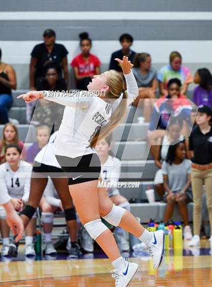 Thumbnail 1 in Pearland vs. Ridge Point  photogallery.