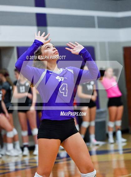 Thumbnail 2 in Pearland vs. Ridge Point  photogallery.