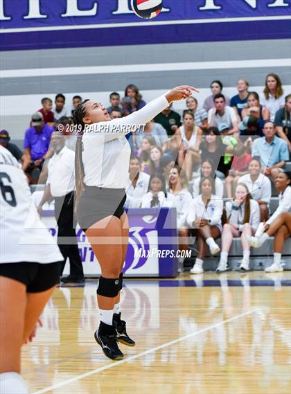 Thumbnail 2 in Pearland vs. Ridge Point  photogallery.