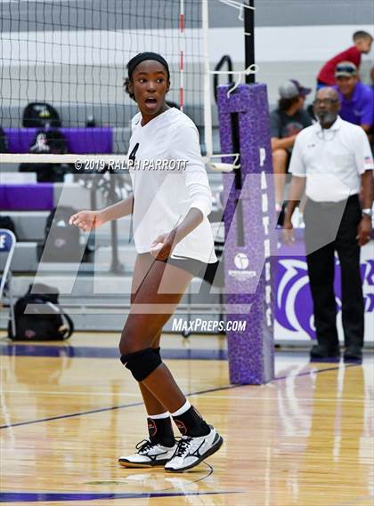 Thumbnail 2 in Pearland vs. Ridge Point  photogallery.