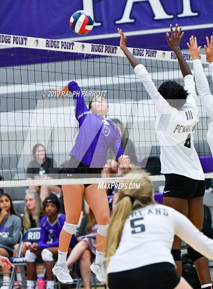 Thumbnail 3 in Pearland vs. Ridge Point  photogallery.