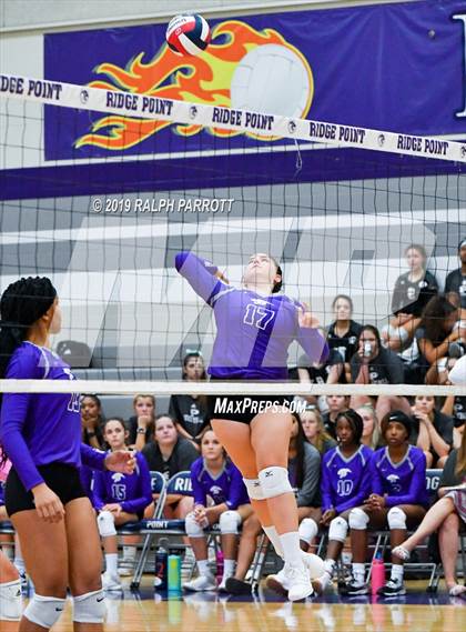Thumbnail 1 in Pearland vs. Ridge Point  photogallery.
