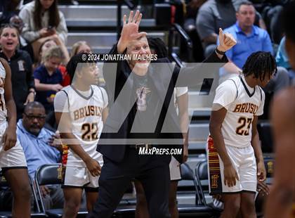 Thumbnail 3 in Jennings @ Brusly (LHSAA Division 2 Non-Select Round 2) photogallery.
