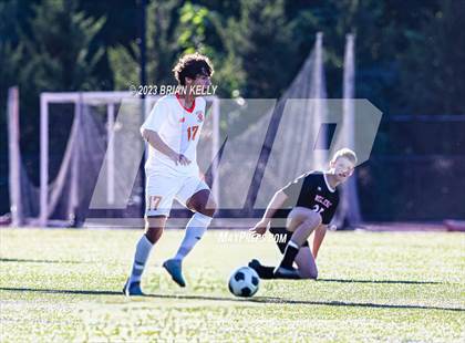 Thumbnail 1 in Newton North @ Wellesley photogallery.