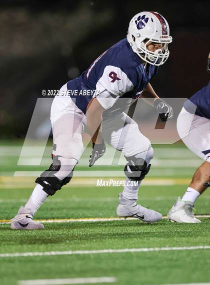 Thumbnail 1 in Arapahoe @ Cherokee Trail photogallery.