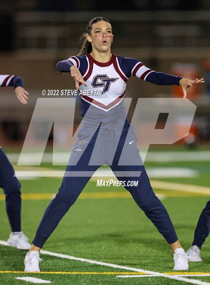 Thumbnail 1 in Arapahoe @ Cherokee Trail photogallery.