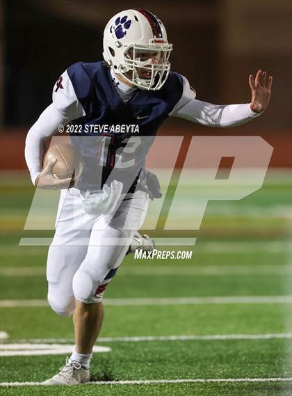 Thumbnail 2 in Arapahoe @ Cherokee Trail photogallery.
