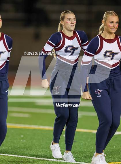 Thumbnail 2 in Arapahoe @ Cherokee Trail photogallery.