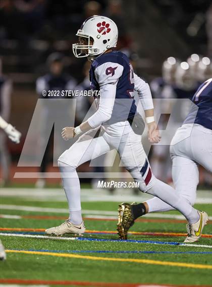 Thumbnail 1 in Arapahoe @ Cherokee Trail photogallery.