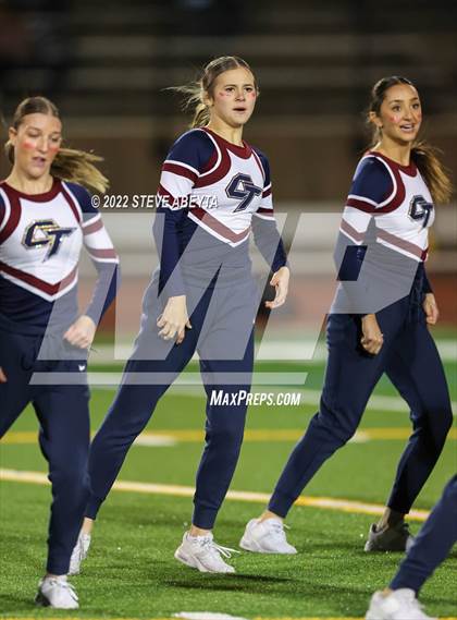 Thumbnail 1 in Arapahoe @ Cherokee Trail photogallery.